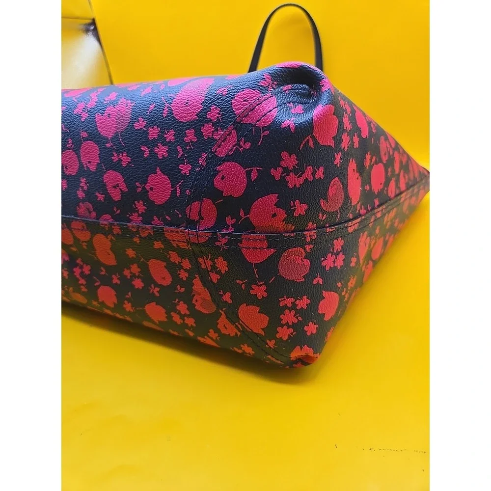 Coach City Tote Crossgrain Leather Pop Floral Print Navy Pink Handbag F66915 - Picture 3 of 10